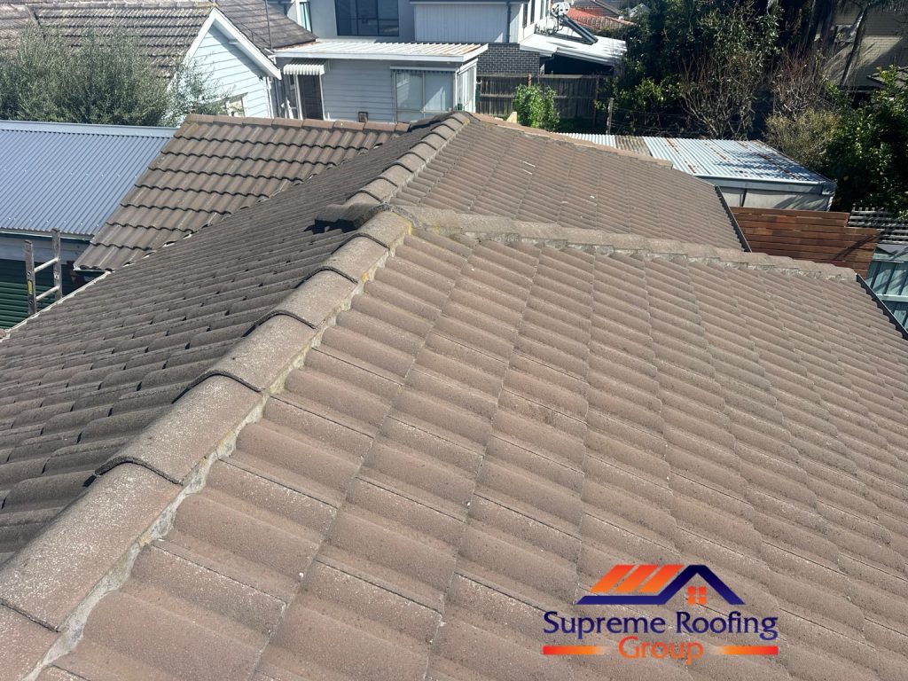 Existing ridge and hip junctions on the Bentleigh East roof before repointing