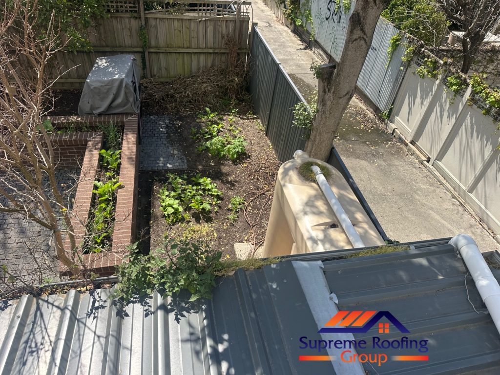 Metal roof edge, guttering and adjoining junctions at the Toorak roof repair project